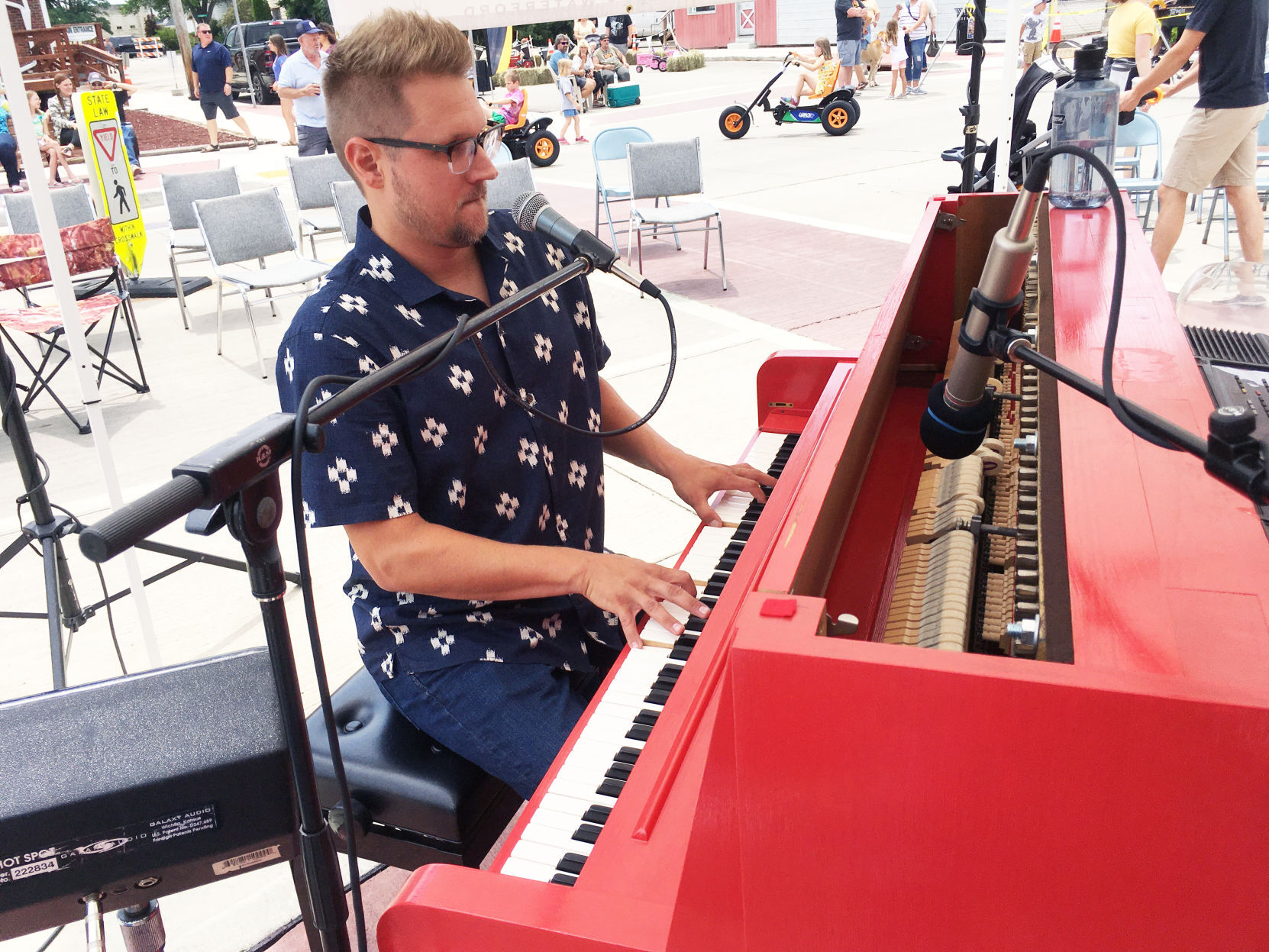 Andy Schneider performs on piano during Celebrate Waterford festival